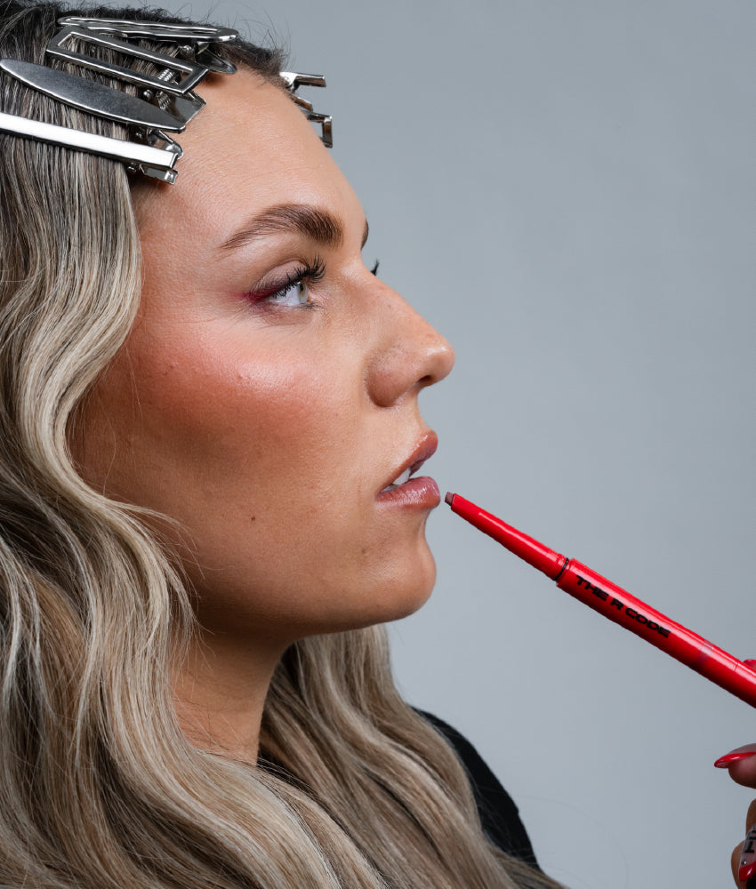 The Lip Liner
